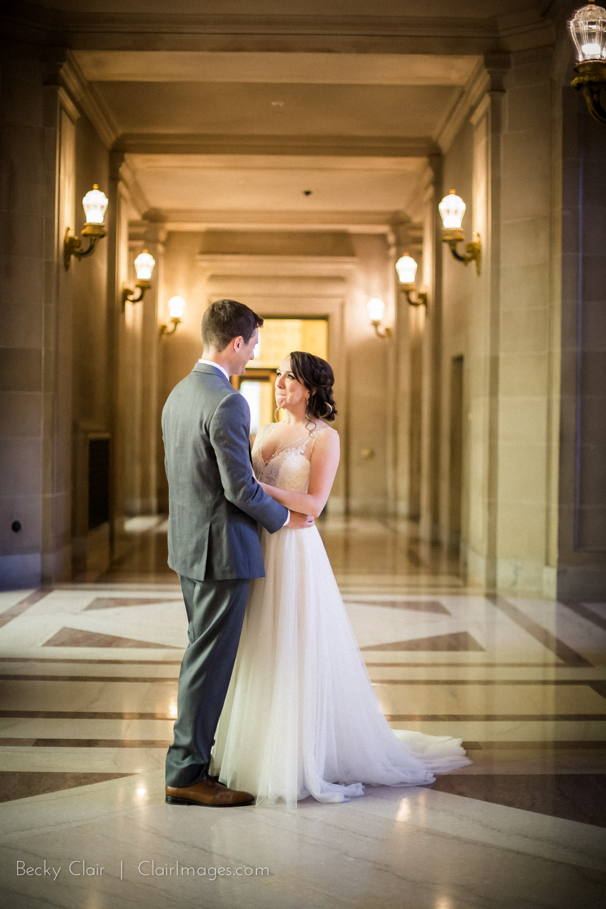 San Francisco Weddings - San Francisco City Hall © Clair Images 2017