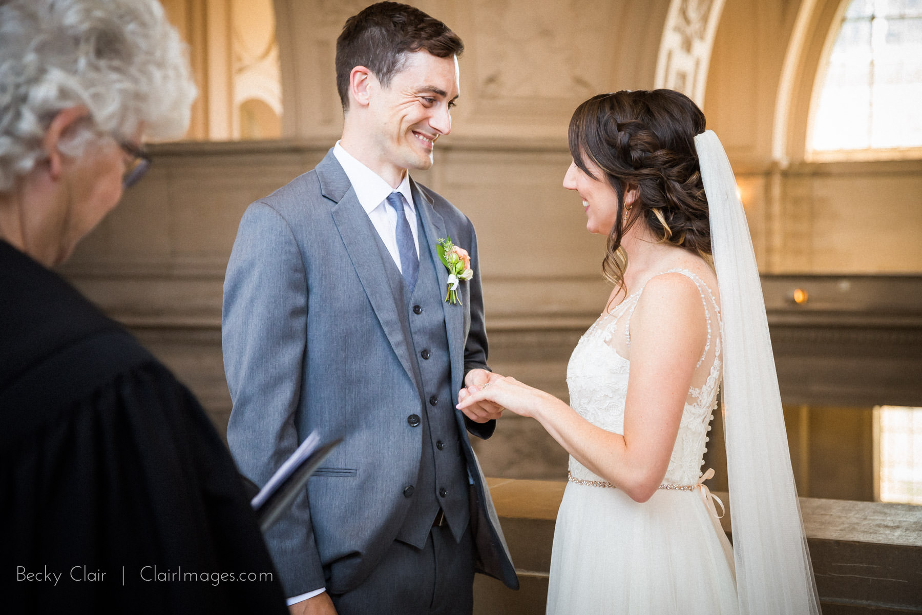 San Francisco Weddings - San Francisco City Hall © Clair Images 2017