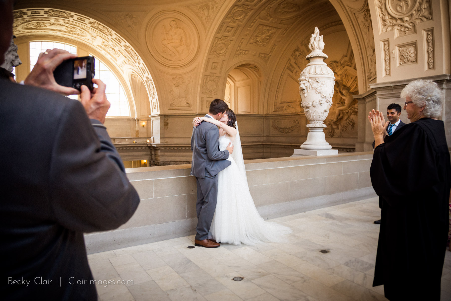San Francisco Weddings - San Francisco City Hall © Clair Images 2017